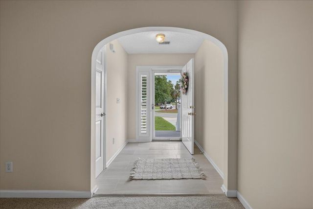 1082 Old Battery Circle, Charleston, SC 29412