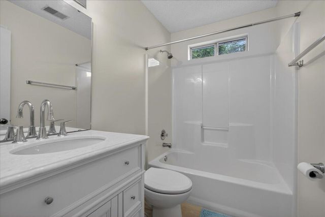 1082 Old Battery Circle, Charleston, SC 29412