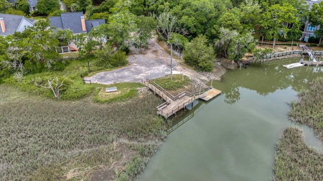 1082 Old Battery Circle, Charleston, SC 29412