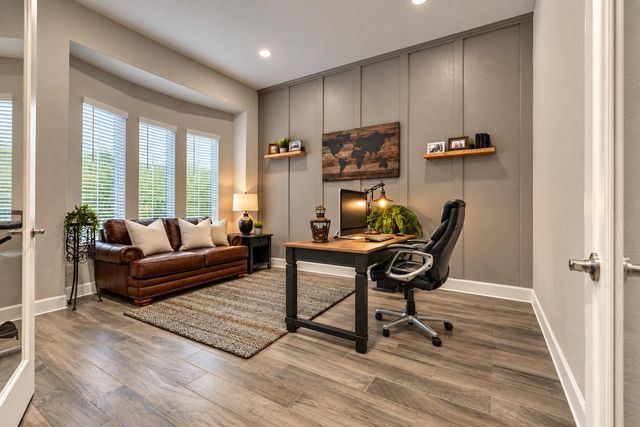 305 Pewter Sky Drive, Montgomery, TX 77316