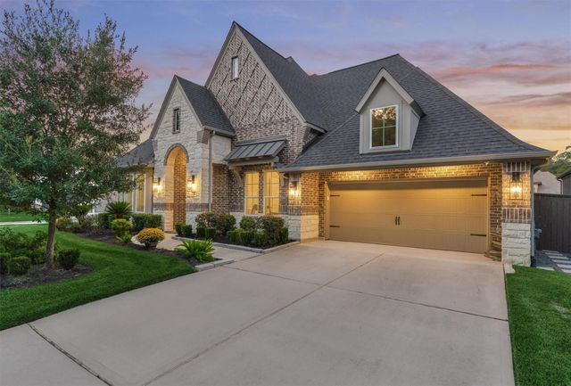 305 Pewter Sky Drive, Montgomery, TX 77316
