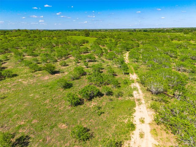 0 Sparta Field Road, Waelder, TX 78959