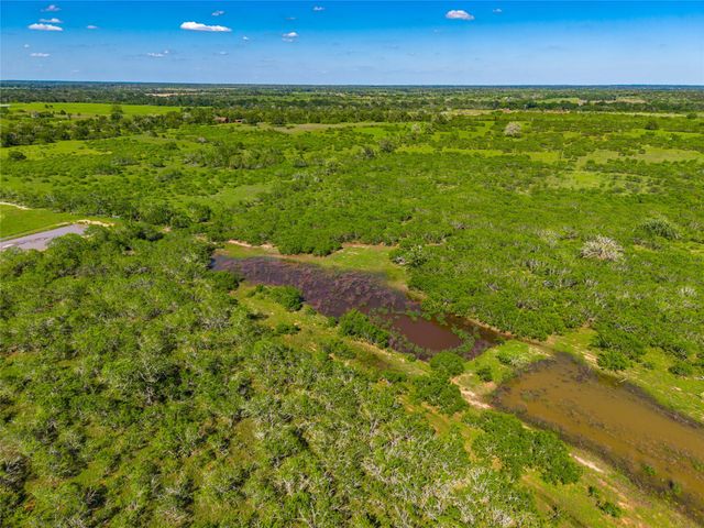 0 Sparta Field Road, Waelder, TX 78959