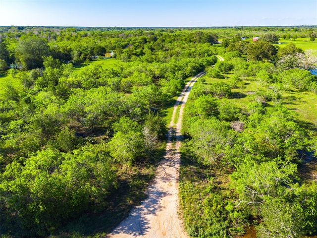 0 Sparta Field Road, Waelder, TX 78959