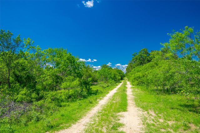 0 Sparta Field Road, Waelder, TX 78959