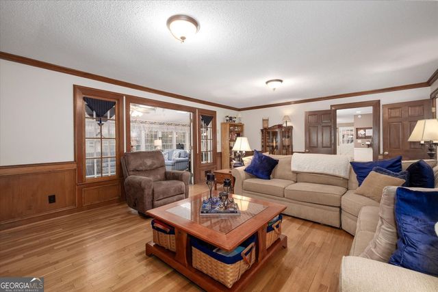 1942 Musket Court, Smoke Rise, GA 30087