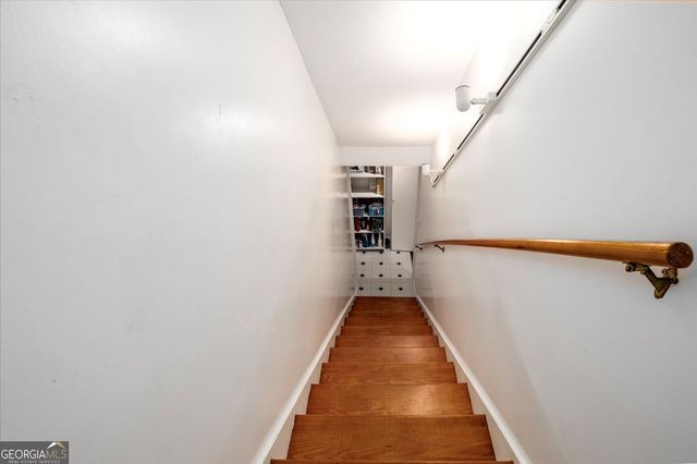 1942 Musket Court, Smoke Rise, GA 30087