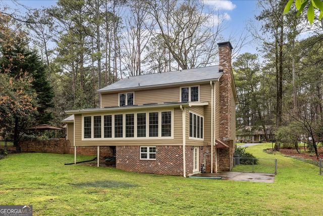 1942 Musket Court, Smoke Rise, GA 30087