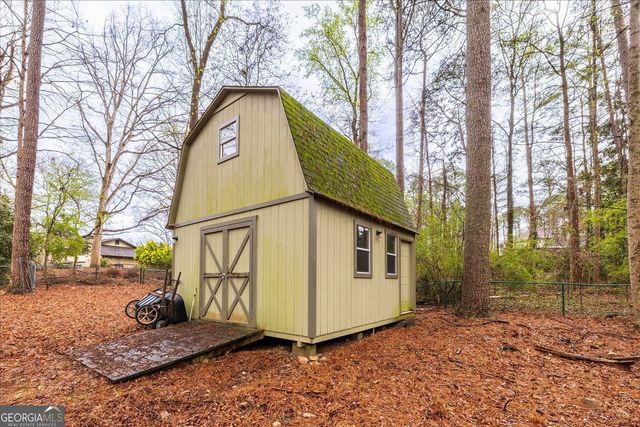 1942 Musket Court, Smoke Rise, GA 30087