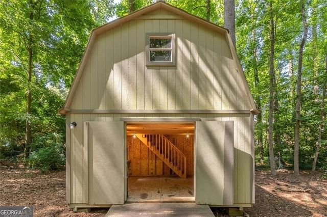 1942 Musket Court, Smoke Rise, GA 30087