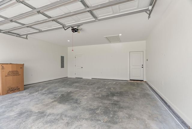 32 High Point Drive, Greenbrier, AR 72058