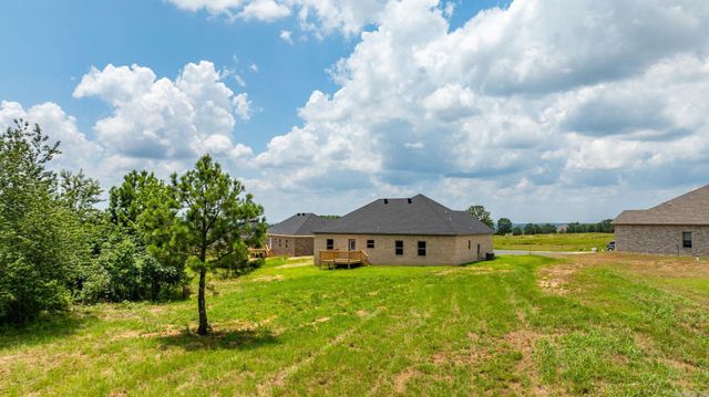 32 High Point Drive, Greenbrier, AR 72058