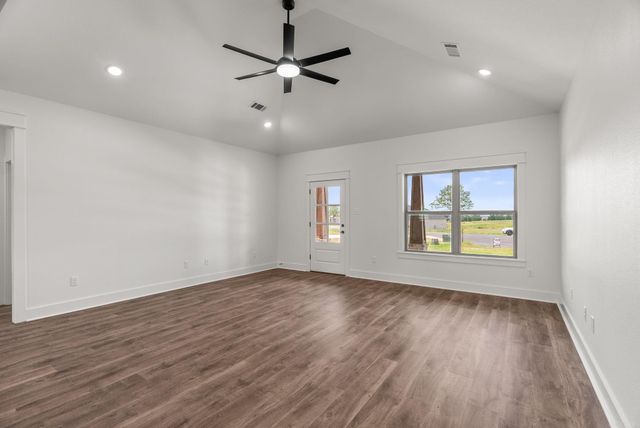 32 High Point Drive, Greenbrier, AR 72058