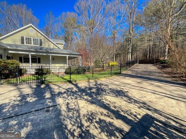 188 Clear Creek Valley Drive, Ellijay, GA 30536