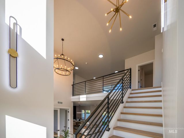 1590 N Watershed Ln, Star, ID 83669