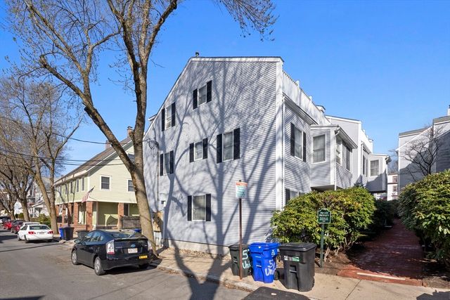 59 Union St 59R, Boston, MA 02135