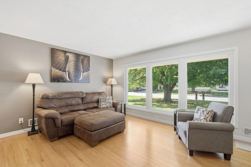 2692 Marion Street, Roseville, MN 55113 — photo 3