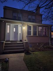 85 Bucknell Road, Valley Stream, NY 11580