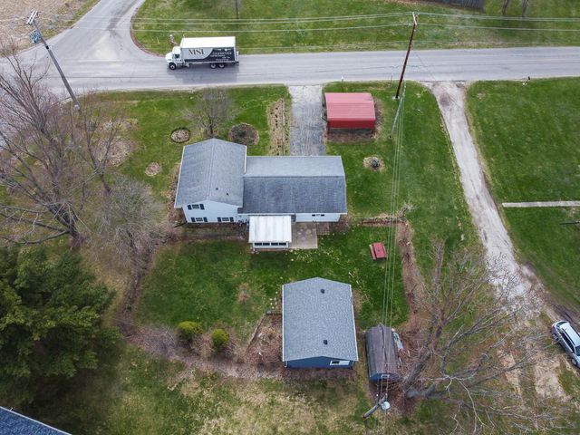 8977 E Chicago Trail, New Carlisle, IN 46552