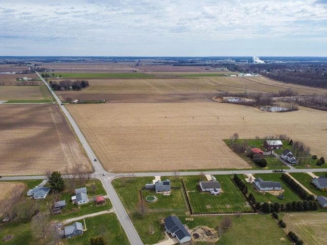 8977 E Chicago Trail, New Carlisle, IN 46552