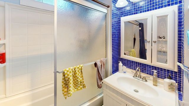 1161 Commonwealth Ave 8, Boston, MA 02134