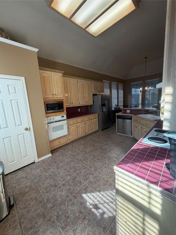 4609 Scenic Drive, Rowlett, TX 75088