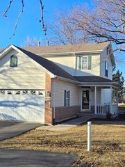 16719 S Sunset Ridge Court, Lockport, IL 60441