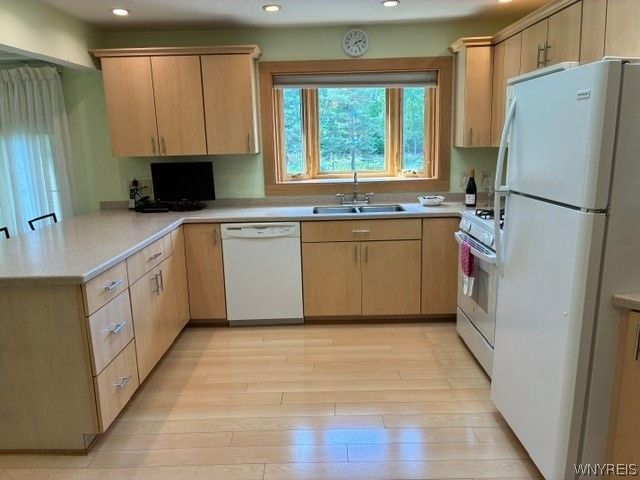 3602 Grafton, Hamburg, NY 14219