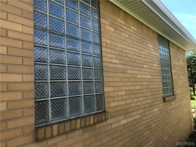 3602 Grafton, Hamburg, NY 14219