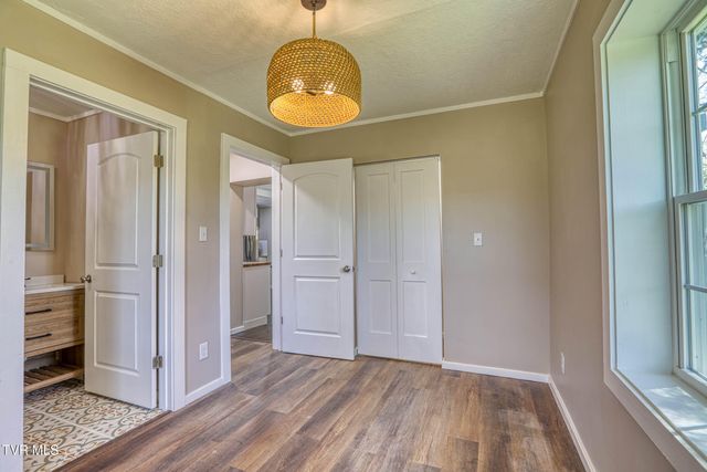 720 Old Highway 11, Rogersville, TN 37857
