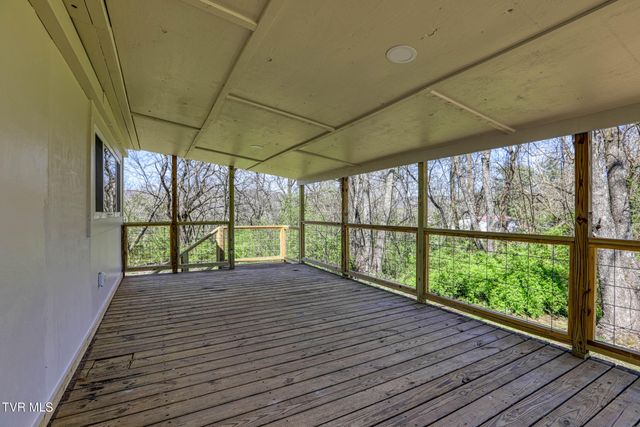 720 Old Highway 11, Rogersville, TN 37857