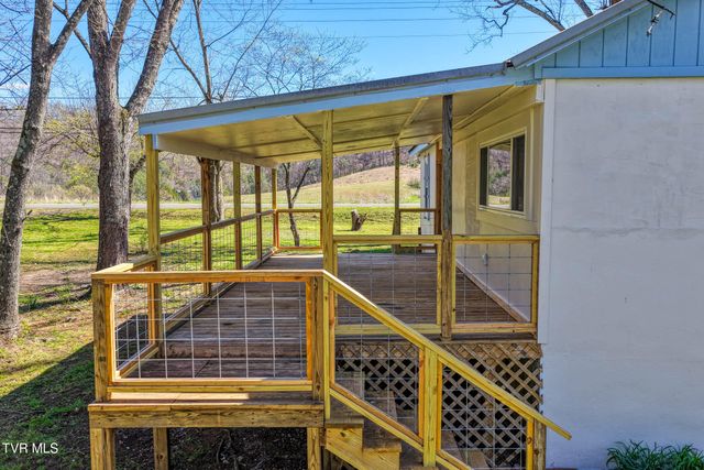 720 Old Highway 11, Rogersville, TN 37857