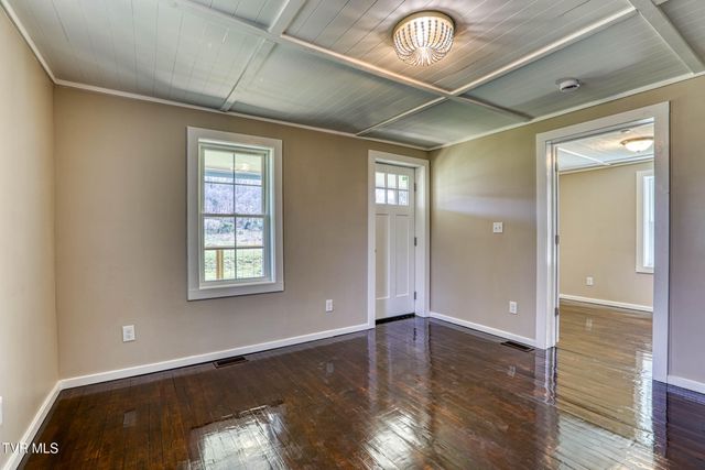 720 Old Highway 11, Rogersville, TN 37857