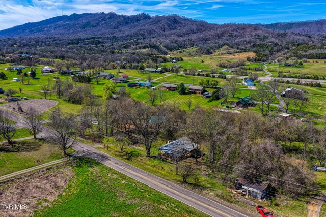 720 Old Highway 11, Rogersville, TN 37857
