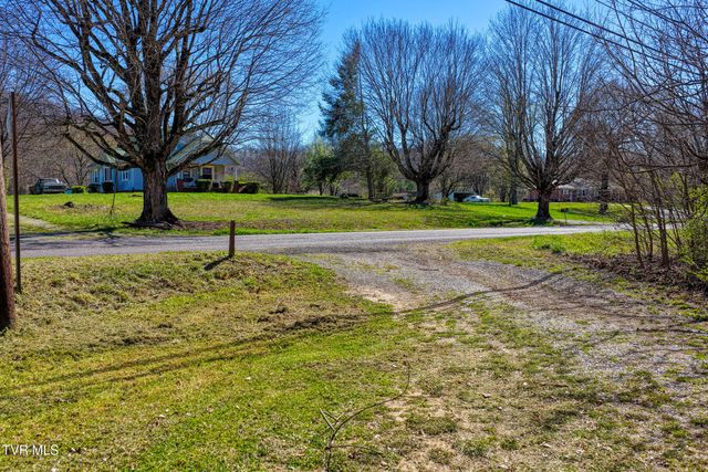 720 Old Highway 11, Rogersville, TN 37857