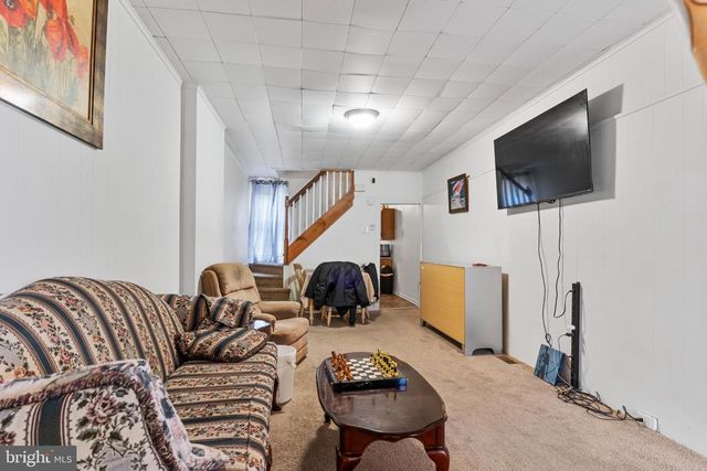 1218 BAILEY ST, Harrisburg, PA 17103