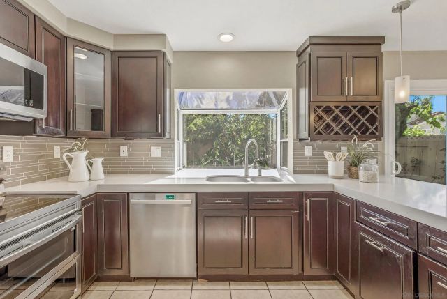 13354 Darview, San Diego, CA 92129