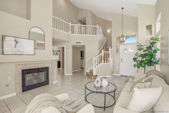 13354 Darview, San Diego, CA 92129