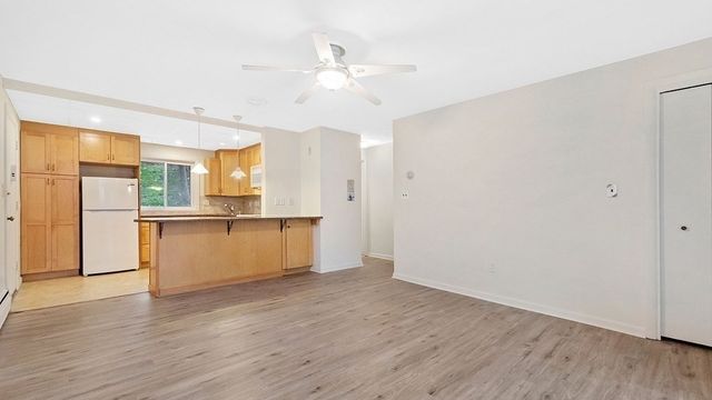 60 Lionel Ave B, Waltham, MA 02452