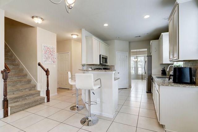 18939 Hartford Falls Lane, Richmond, TX 77407