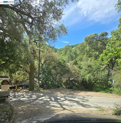 821 Kilkare Rd, Sunol, CA 94586