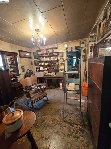 821 Kilkare Rd, Sunol, CA 94586