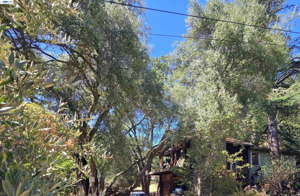 821 Kilkare Rd, Sunol, CA 94586