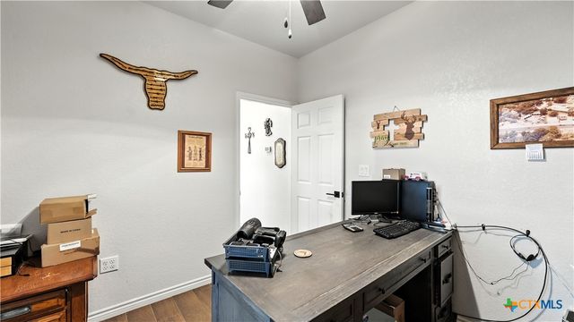 1784 Fm 538, Stockdale, TX 78160