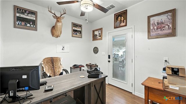 1784 Fm 538, Stockdale, TX 78160