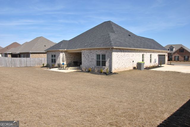 126 Blue Mist Lane, Kathleen, GA 31047