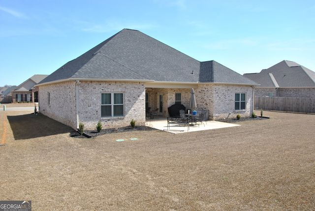 126 Blue Mist Lane, Kathleen, GA 31047