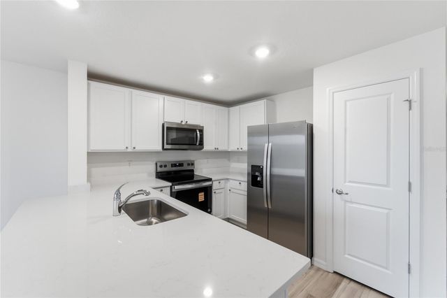 8371 GOWER TRAIL, Wildwood, FL 34785