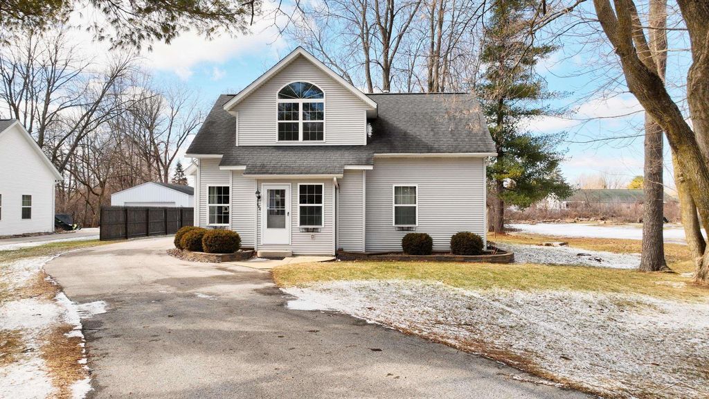 640 Lutzke Road, Saginaw, MI 48609