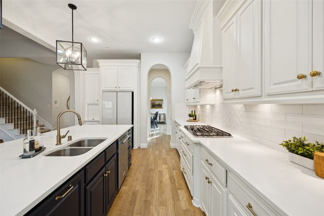 9 Reading Court, Trophy Club, TX 76262